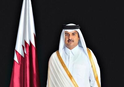  تیپ جالب امیر قطر در آفریقا/ مدل گوشی و کتونی های شیخ تمیم جنجالی شد+ تصاویر
