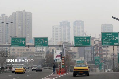  تهران همچنان در وضعیت «قرمز»/ هوای پایتخت برای همه ناسالم است