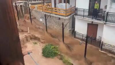  سیلاب در جزیره تاسوس یونان خیابان‌ها را زیر آب برد