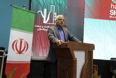  از میدان نبرد تا میدان توسعه / نیشکر یکی از سبزترین نوارهای ایران را ساخته است