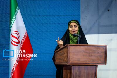  پل آزادراه شمالی کرج شاهکار مهندسی ایرانی است/ کاهش بار ترافیکی ۱۰ استان