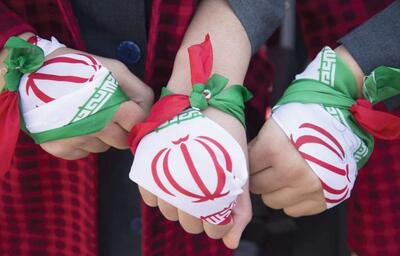  ایران همچنان سخت و ستبر ایستاده است