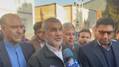  نیکزاد: بانک‌ها وام‌های کوچک را با سختگیری و تسهیلات میلیاردی را بدون تشریفات پرداخت می‌کنند