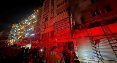  نجات ۷۰ نفر از مسافرخانه دچار حریق در مرکز تهران | جهان نیوز