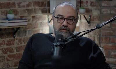  اشک‌های برزو ارجمند و پشیمانی از مهاجرت: بی‌معناترین آدم آمریکا من هستم