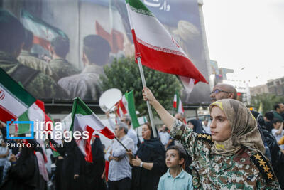  یک عکس متتفاوت در نشریه دفتر رهبری+تصویر