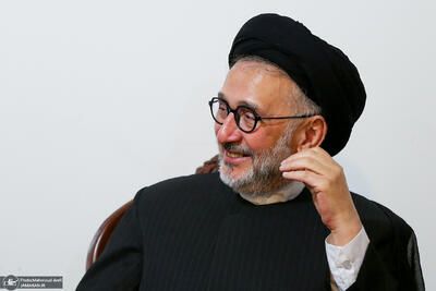  عکس کافه نشینی روحانی اصلاح‌طلب