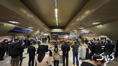  اجرای زیبای سرود «وطن ای هستی من...» توسط ارتش در مترو + ویدئو - مجله اینترنتی کولاک