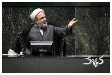  رسایی: فردی که تخلف می‌کند و جریمه می‌شود آیا به معنی این است که پلیس چوب لای چرخ او گذاشته است؟! - مجله اینترنتی کولاک