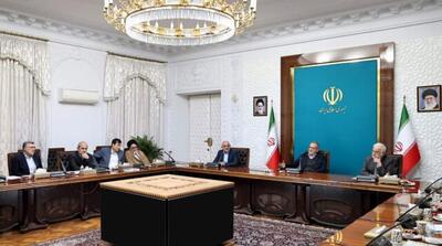  پزشکیان: در ترویج زیست عفیفانه اقداماتی انجام نشود که به سرمایه اجتماعی کشور آسیب بزند - مردم سالاری آنلاین