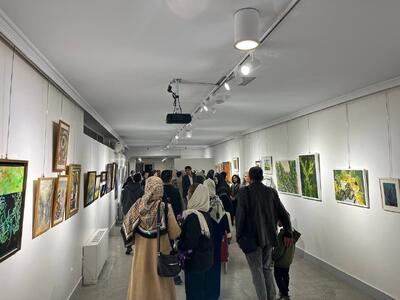  خوشا به حال گیاهان که عاشق نورند؛ هم آوازی اشعار سهراب با قلم نقاشان