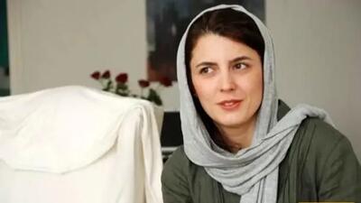  نگاهی به خانه مجلل لیلا حاتمی؛ کتابخانه پر از کتاب و مبلمان سفید