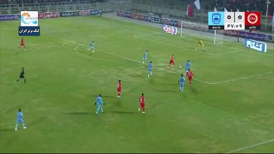  گل اول تراکتور توسط دروژدک در دقیقه 48 / تراکتور 1 - چادرملو 0