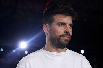  عکس | جرارد پیکه شغل جدید پیدا کرد