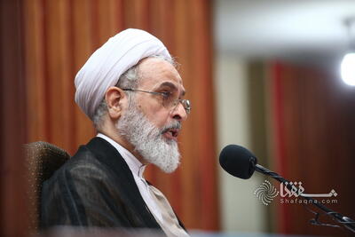  آیت الله اعرافی: پاسخگویی به پرسش های بزرگ معاصر در گرو هم افزایی و برنامه ریزی راهبردی سه حوزه قم، نجف و مشهد است