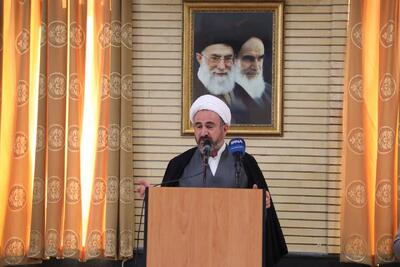  امکانات و جایگاه مدیریتی باید در خدمت انقلاب باشد نه فاصله گرفتن از مردم