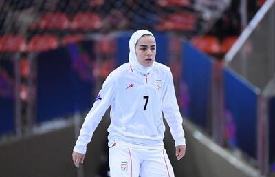  فرشته کریمی پس از حذف ایران از جام جهانی فوتسال: جانانه جنگیدیم/ از مردم عذرخواهی میکنم