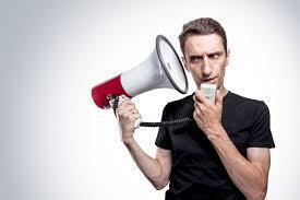  آیا صحبت کردن با خود طبیعی است؟