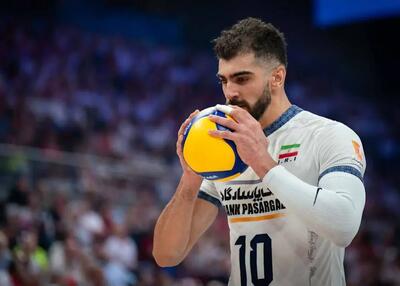  رسمی: فوق‌ستاره والیبال ایران بالاخره تیم‌دار شد