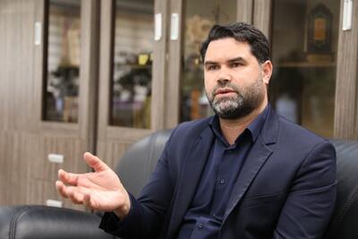  معاون سابق وزارت ورزش: بعضی مدیران حتی اختیار جابه‌جایی یک نیروی خدماتی را هم ندارند