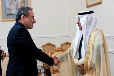  معاون وزیر خارجه عربستان با عراقچی دیدار کرد