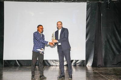  یک جایزه بین‌المللی برای «افسانه سپهر»