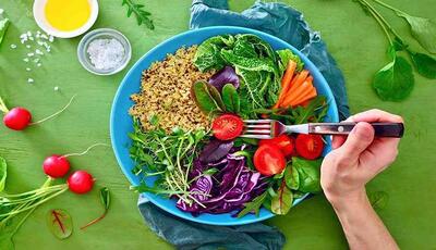  سفارش آنلاین غذا رژیمی: فیلترها، برچسب‌های تغذیه و انتخاب‌های کم‌کالری