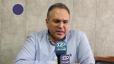  برخی از مواد اولیه پتروشیمی فقط در عرض ۲ ماه گذشته ۵۰ درصد گران شده‌اند/ قیمت مواد اولیه پتروشیمی انقدر گران شده که مجبوریم کیفیت محصولات را کم و سبک کنیم تا مردم توان خرید داشته باشند