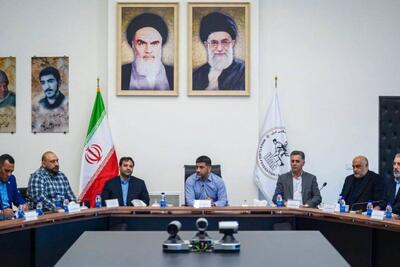  دبیر: کشتی تهران می‌تواند کشتی ایران را بالا بیاورد