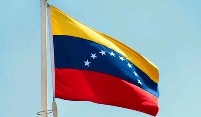  هیچ‌گونه دستور، تهدید یا مداخله‌ای از سوی قدرت‌های خارجی را نمی‌پذیریم