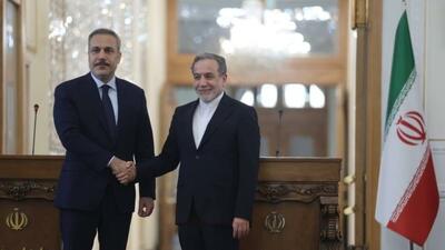  هاکان فیدان: ترکیه معتقد به حل اختلاف ایران و غرب از مسیر دیپلماسی و گفت‌وگو است