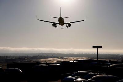  هرج‌ومرج در فرودگاه‌های جهان؛ دلیل توقف پرواز هزاران هواپیما چیست؟