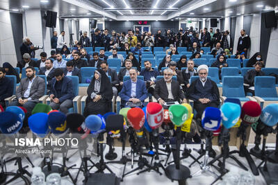  نشست خبری حقوق ملت و آزادی‌های مشروع در منظومه فکری مقام معظم رهبری