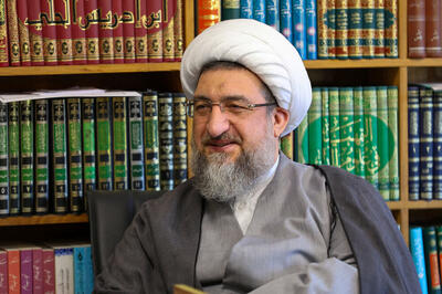  امام جمعه تبریز: محتوای اکثر برنامه‌های صدا و سیما یکسان و تکراری است