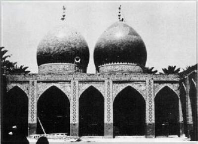  خاطرات ناصرالدین‌شاه: متولی مقبره طفلان مسلم شخصی است بسیار فضول