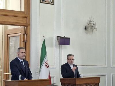  عراقچی: در آینده نزدیک شاهد گشایش سرکنسولگری ایران در وان خواهیم بود