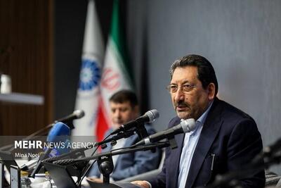  تأکید وزیر صمت بر تقویت ساخت نیروگاه‌های تجدیدپذیر