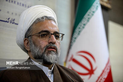  سعدی: آیت‌الله خامنه‌ای از پیشگامان حوزه حقوق عامه است