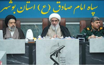  امام جمعه بوشهر: دشمن با جنگ ترکیبی هویت جوانان را نشانه گرفته است