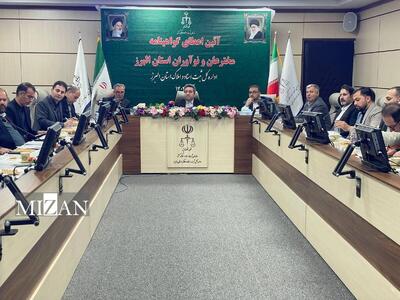  رئیس سازمان ثبت اسناد و املاک کشور با مخترعان استان البرز دیدار کرد/ راه‌اندازی باشگاه مخترعان و نوآوران