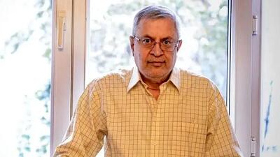  سعید حجاریان از سیاست ایران می‌گوید: «موج‌سواری تئوریک» در صدر وقایع