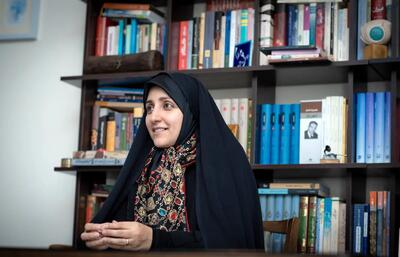  بهروز آذر: اقتصاد دیجیتال فرصت بی‌نظیری برای مشارکت زنان ایجاد کرده است