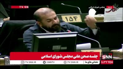 نماینده سردشت: آقای رئیس جمهور! آثار افزایش قیمت بنزین باید در سفره مردم دیده شود نه فقط در جداول بودجه