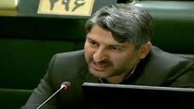  انتقاد تند نماینده بابلسر از برجام در قالب شعر در مجلس