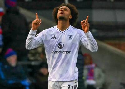  مهاجم منچستر پس از یک سال گل زد!