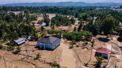  شمار قربانیان سیل اندونزی از ۴۰۰ نفر گذشت