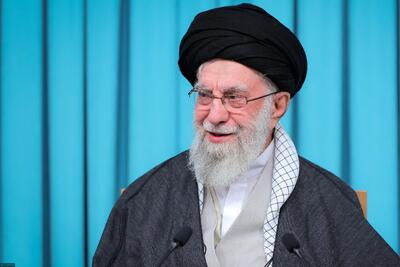 پیگیری وضعیت سلامت رضا امیرخانی از سوی رهبر انقلاب