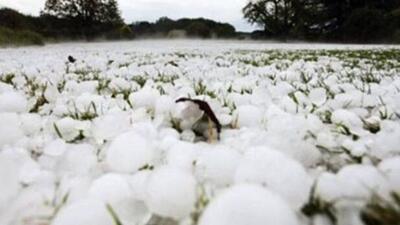  بارش شدید تگرگ در روانسر کرمانشاه