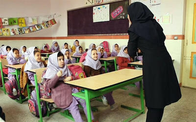  نکته عجیب در فیش حقوقی یک معلم که خبرساز شد