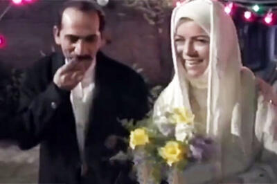  سکانسی فراموش‌نشدنی از قسمت آخر سریال نوستالژی خودرو تهران 11